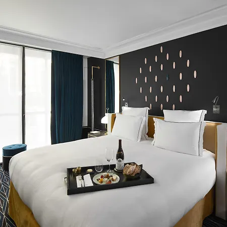 Hotel Le Roch & Paris